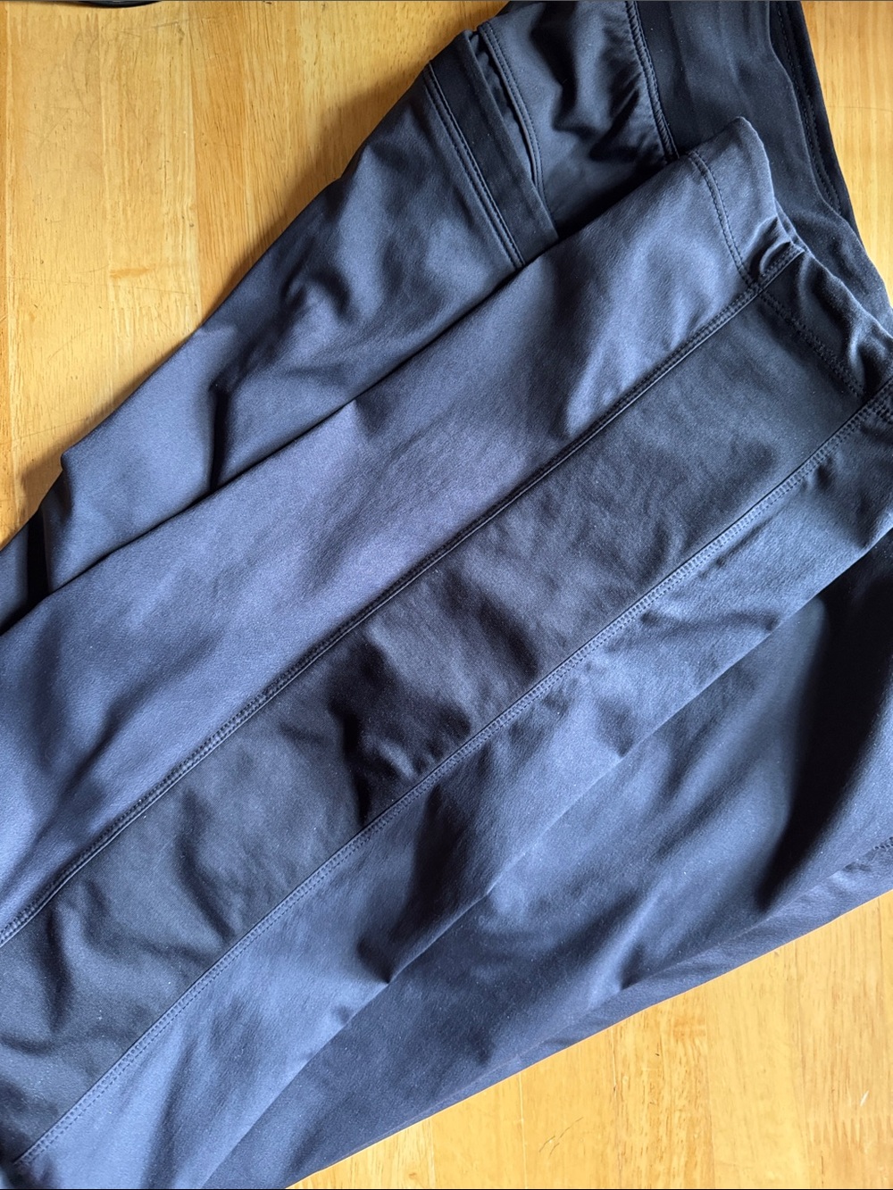 Lululemon quick dry pants with stripe